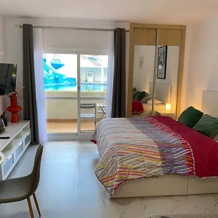Aparthotel Benalbeach Loft Encatador Benalmadena